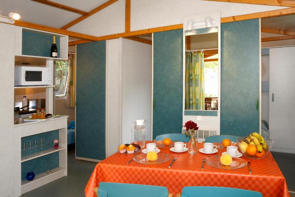 Camping Bassegoda Park Hotell Albanya Rom bilde