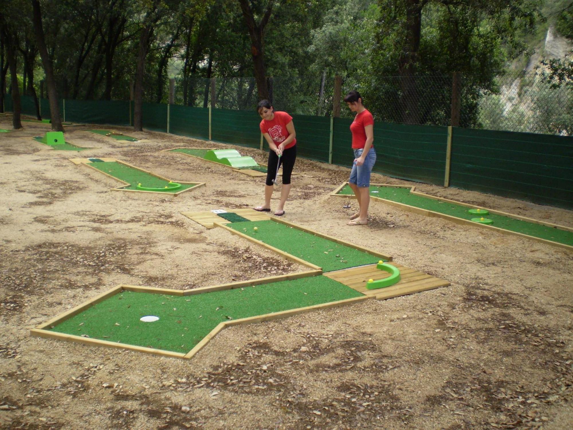 Camping Bassegoda Park Hotell Albanya Eksteriør bilde