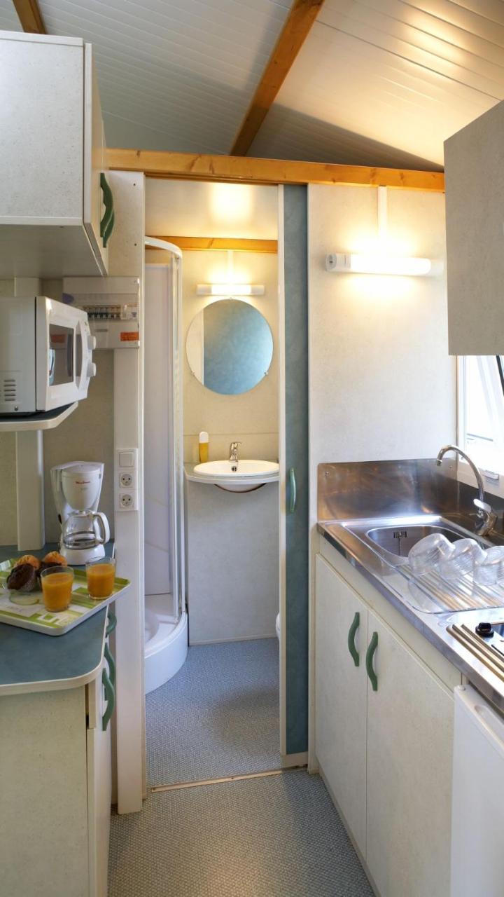 Camping Bassegoda Park Hotell Albanya Eksteriør bilde